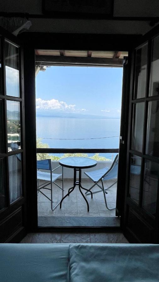 Iris Sea View Villa Áfiszosz Kültér fotó